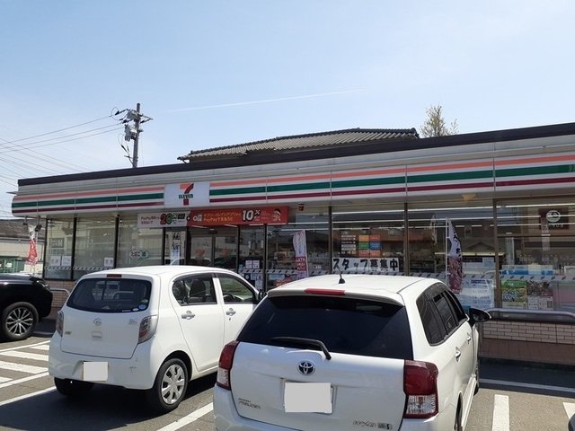 セブン-イレブン岡山大安寺南町まで500m