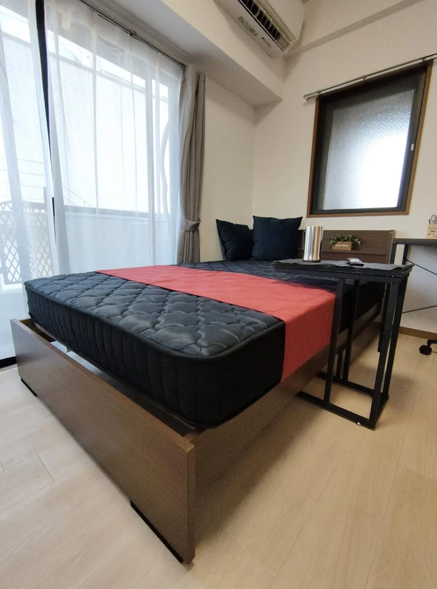 セミダブルベッド♪