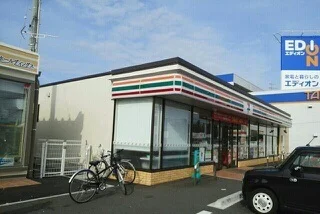 セブンイレブン高松春日町片田店まで350m