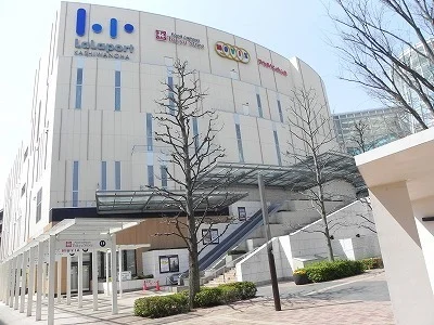 ららぽーと柏の葉まで1700m