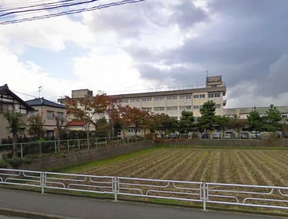 大形中学校まで650m