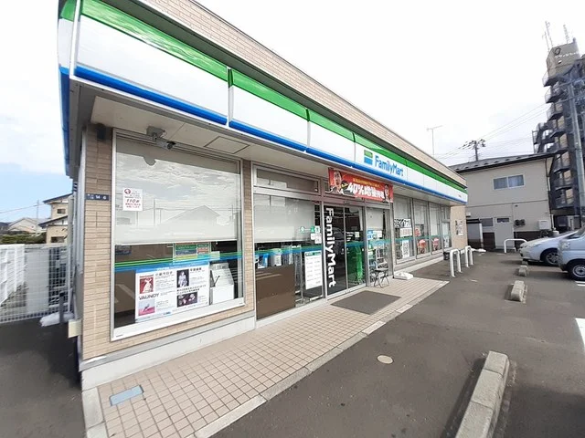 ファミリーマート七ヶ浜境山店まで300m