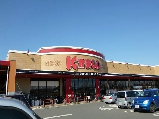 かましん益子店まで1200m