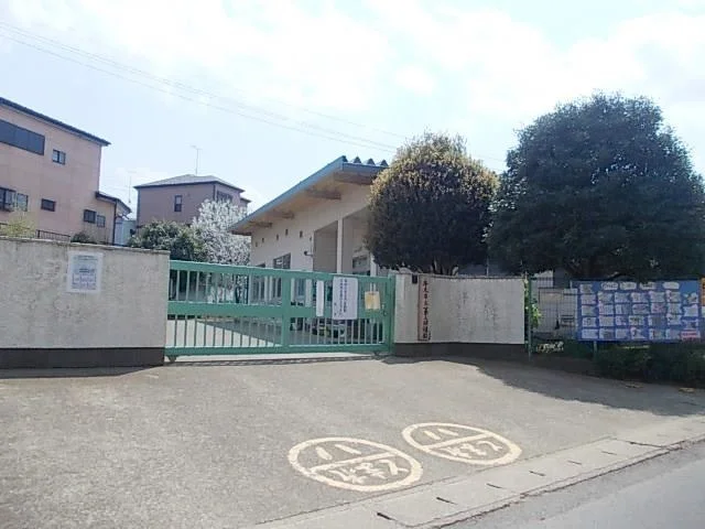 牛久市立第二幼稚園まで750m