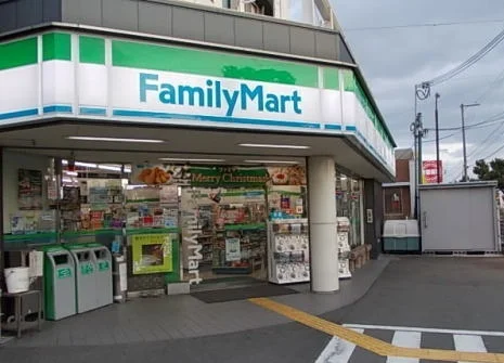 ファミリーマート明石魚住店まで550m