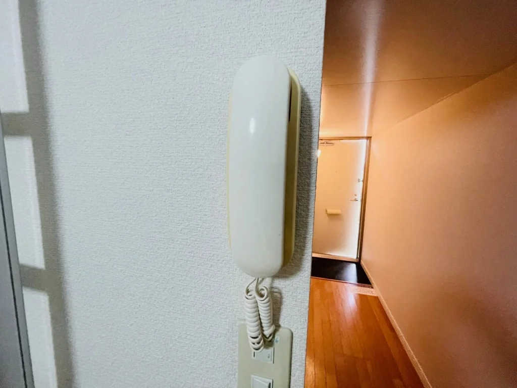 インターフォン