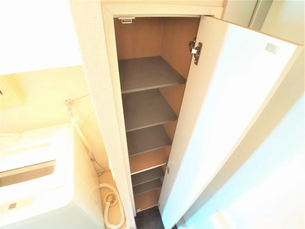 シューズボックス