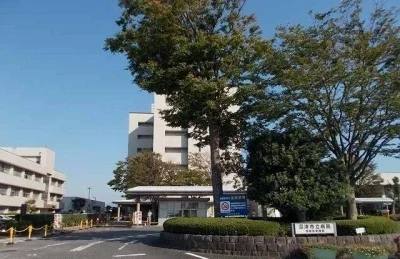 沼津市立病院まで1300m