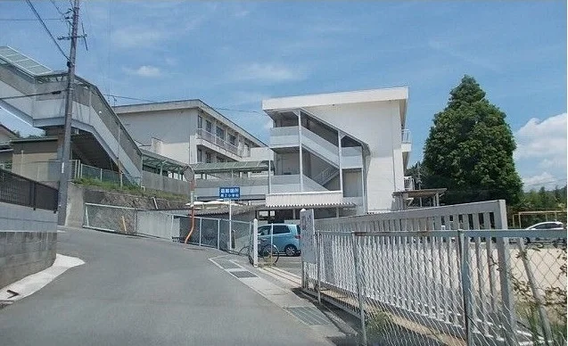 熊野第二小学校まで850m
