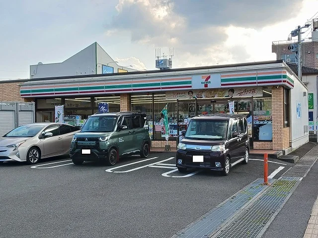 セブンイレブン鹿児島上塩屋店まで280m