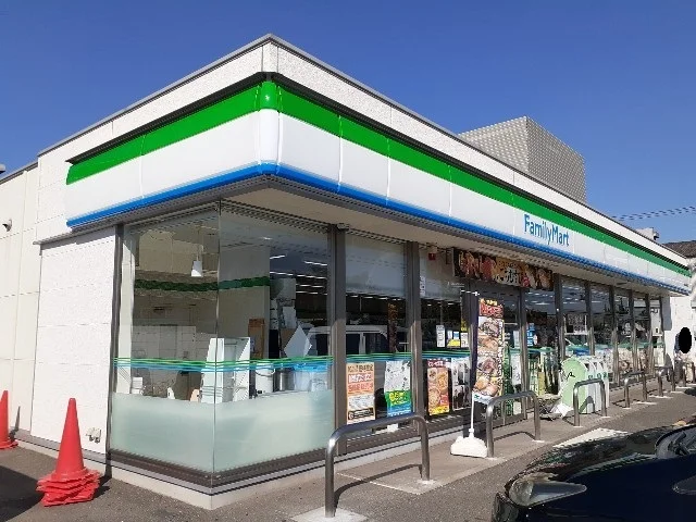 ファミリーマート福山新浜町店まで550m