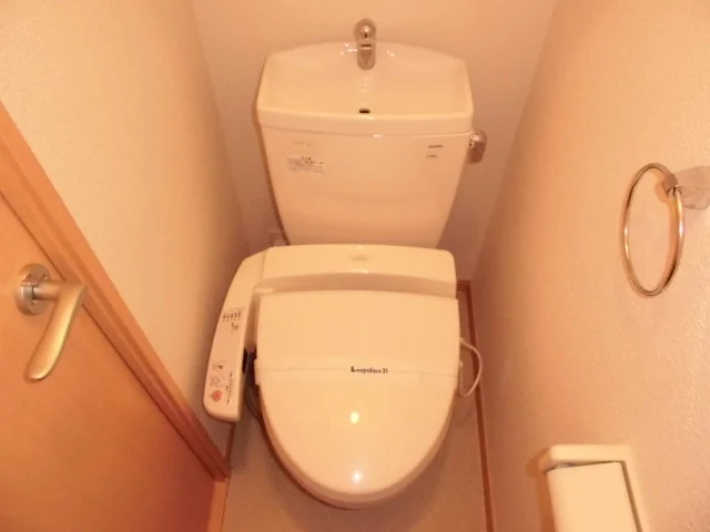 清潔なトイレをご用意しております。