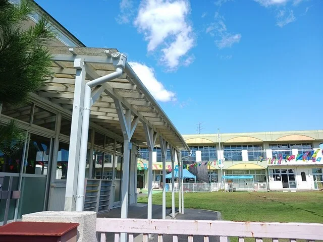 一宮市立　浅井北保育園まで1076m