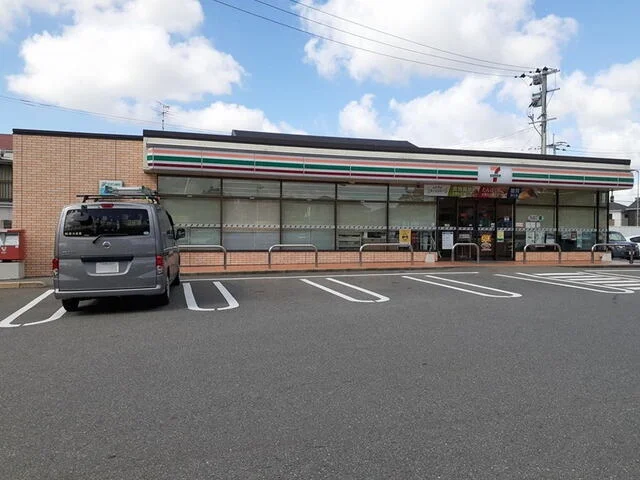 セブンイレブン福岡横手南町店まで120m