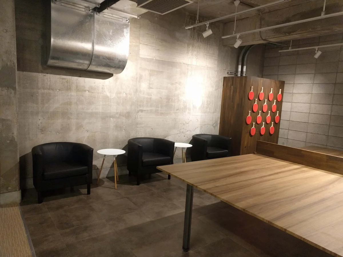 お友達を招待してみんなで卓球もできます