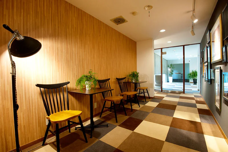 ちょっと休憩したいときはこちらのフリースペースで