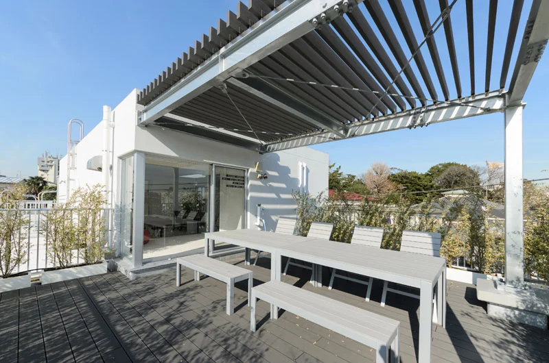 見晴らしのいい屋上テラス