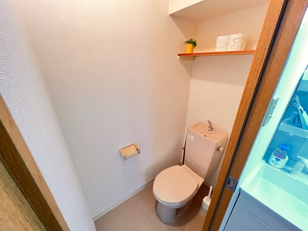 トイレブラシももちろん新品未使用です。