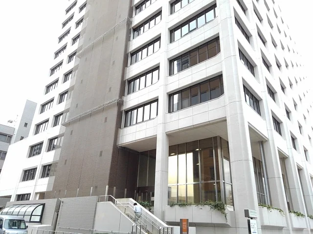 四日市市役所まで1400m