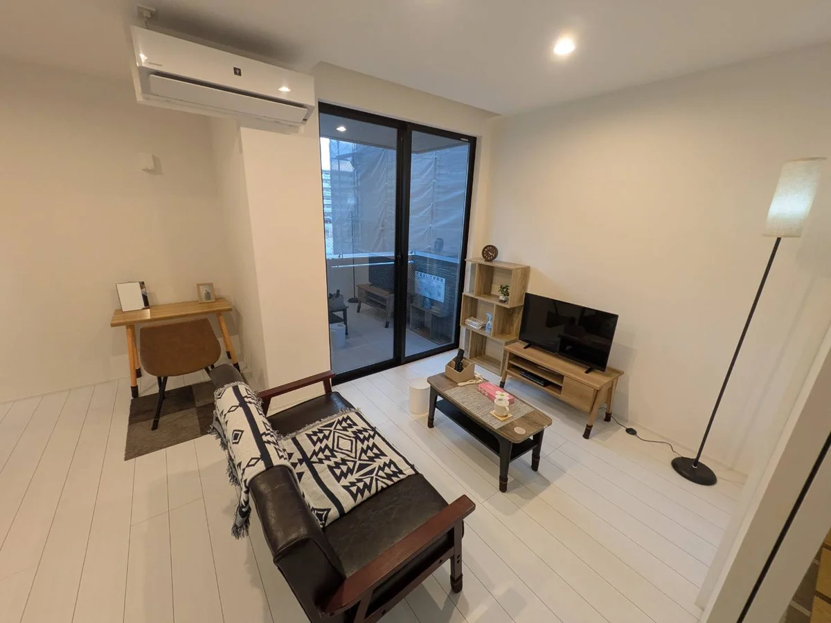 カーテンは準備中になります