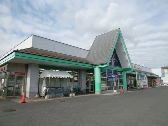 マルショクまで1800m