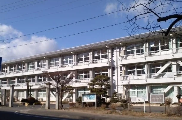 二本松北小学校まで1300m