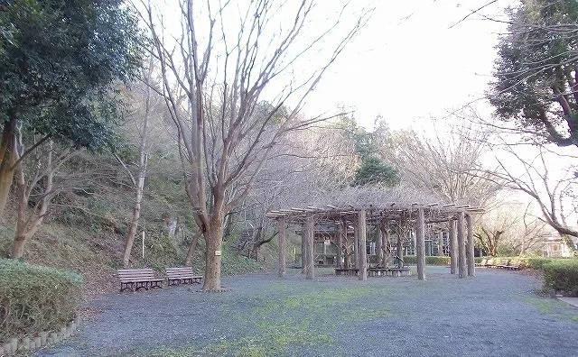 本城山公園まで450m