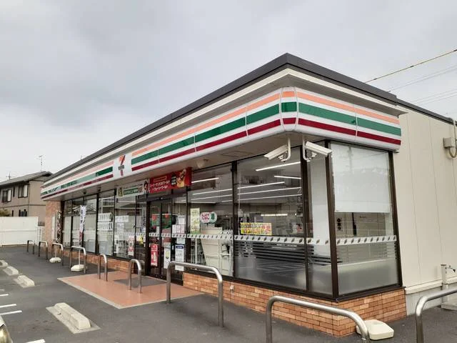 セブンイレブン玉野田井三丁目店まで1000m