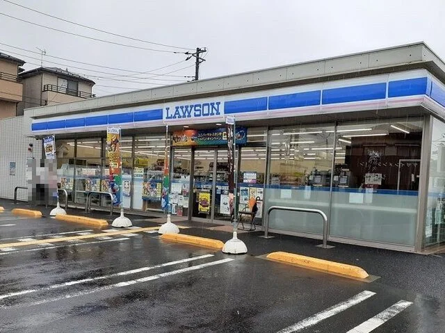ローソン上尾瓦葺店まで440m