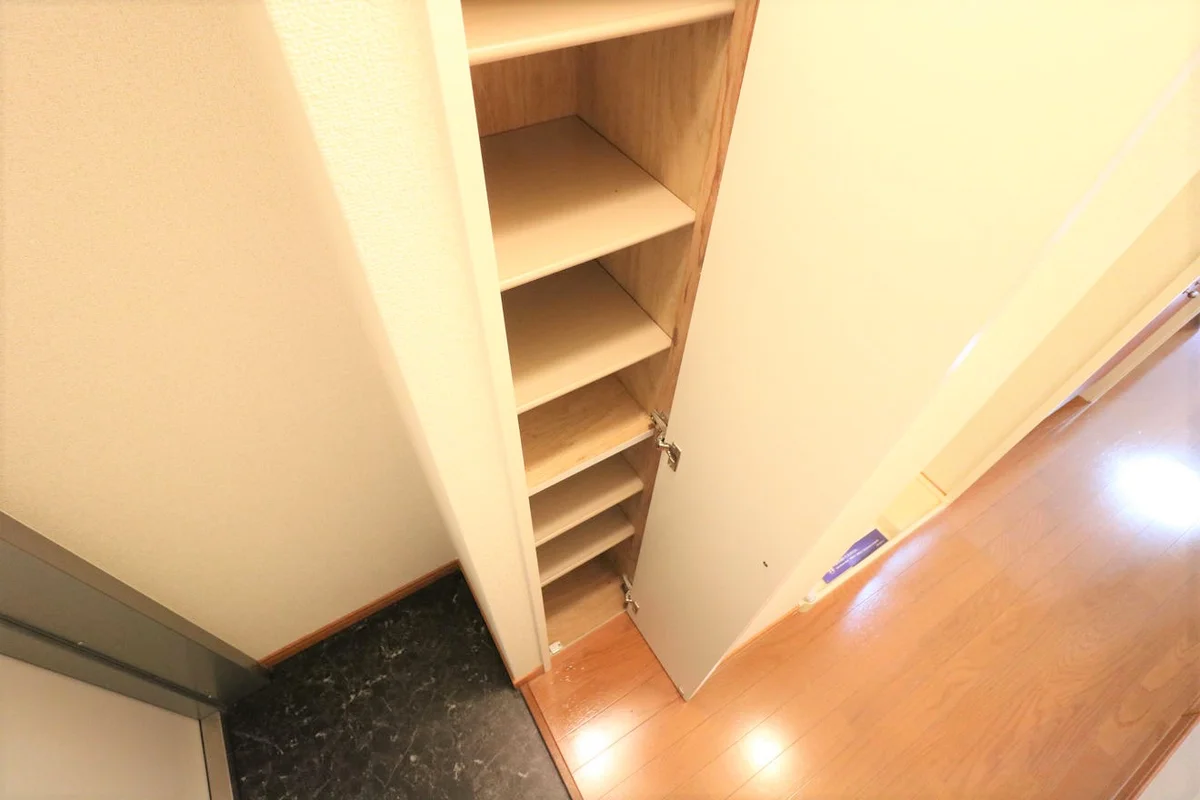 シューズボックス完備により女性でも安心