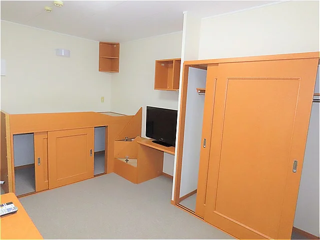 クローゼット、ベッド下収納あり