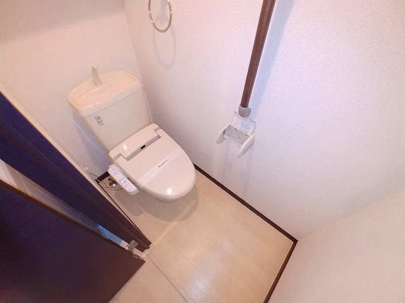 温水洗浄付き