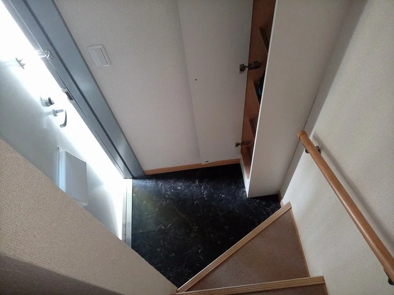 シューズボックス付き