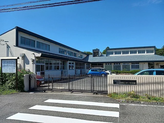 東近江市立五個荘あじさい幼児園まで340m