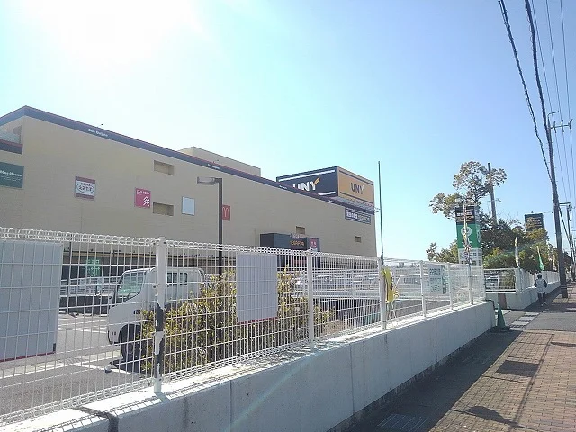 ＭＥＧＡドンキＵＮＹ鈴鹿店まで1355m
