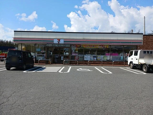 セブンイレブン　酒田浜松町店まで605m