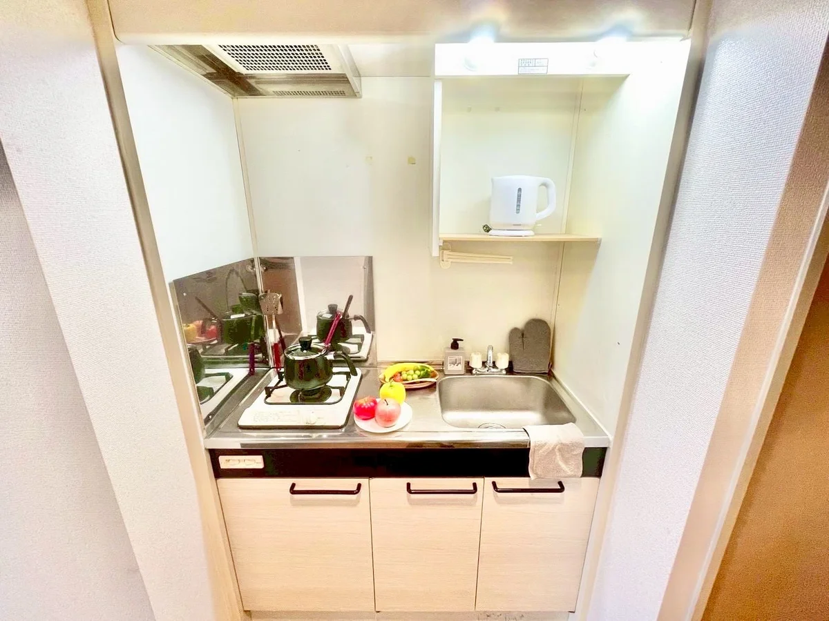 ※撮影用の観察植物・食器調理器具・雑貨類等はございません。※写真は現況優先