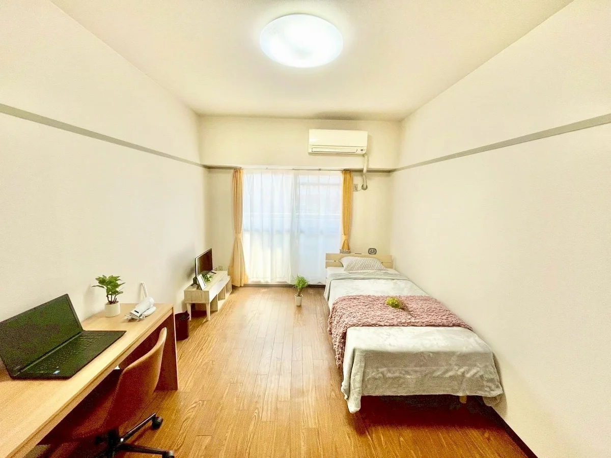 ※撮影用の観察植物・食器調理器具・雑貨類等はございません。※写真は現況優先