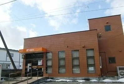 八戸桔梗野郵便局まで400m