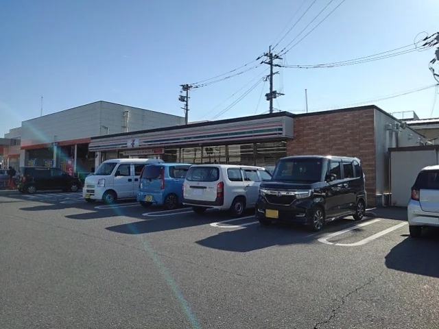 セブンイレブン日田本町店まで528m