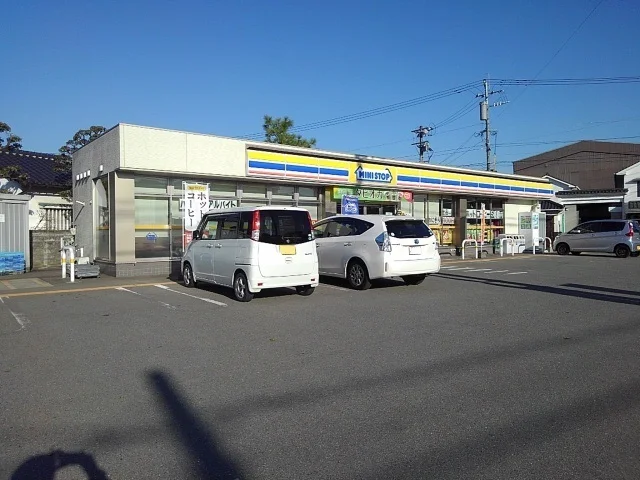ミニストップ日田本庄町店まで634m