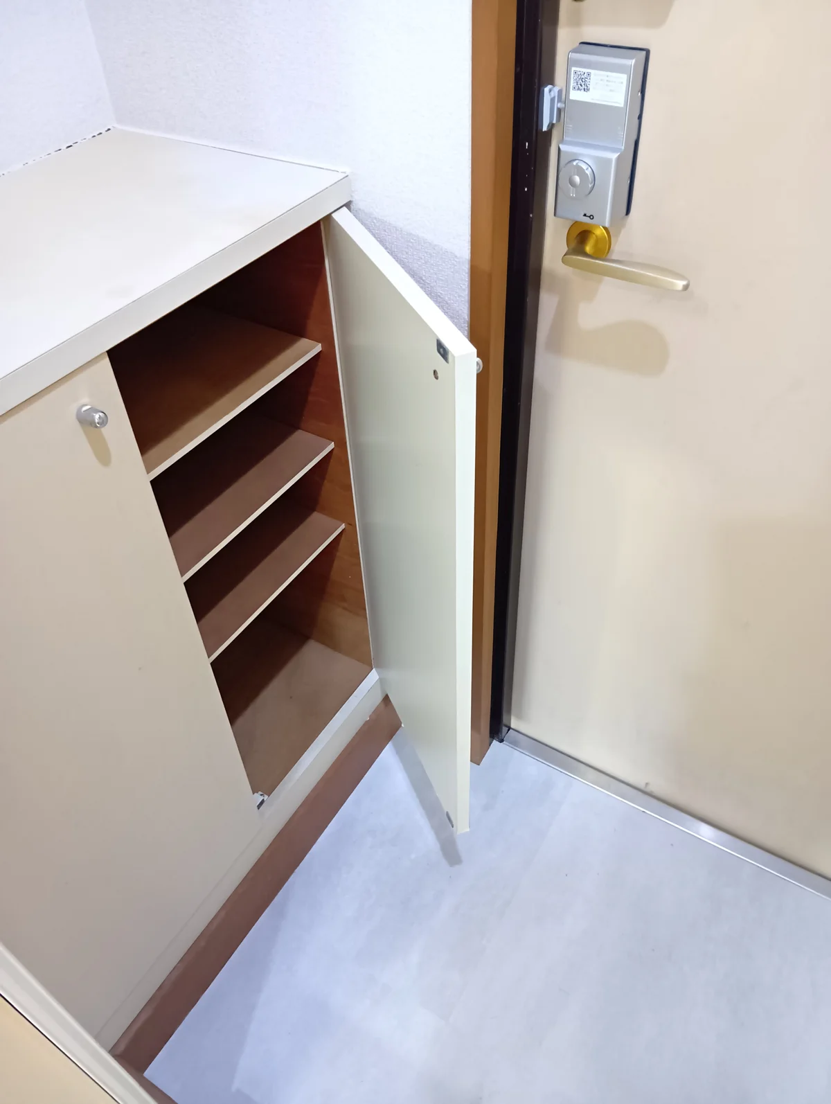 シューズボックス