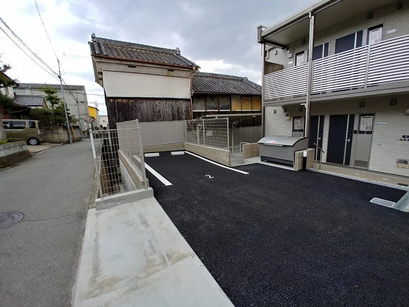 駐車場2番