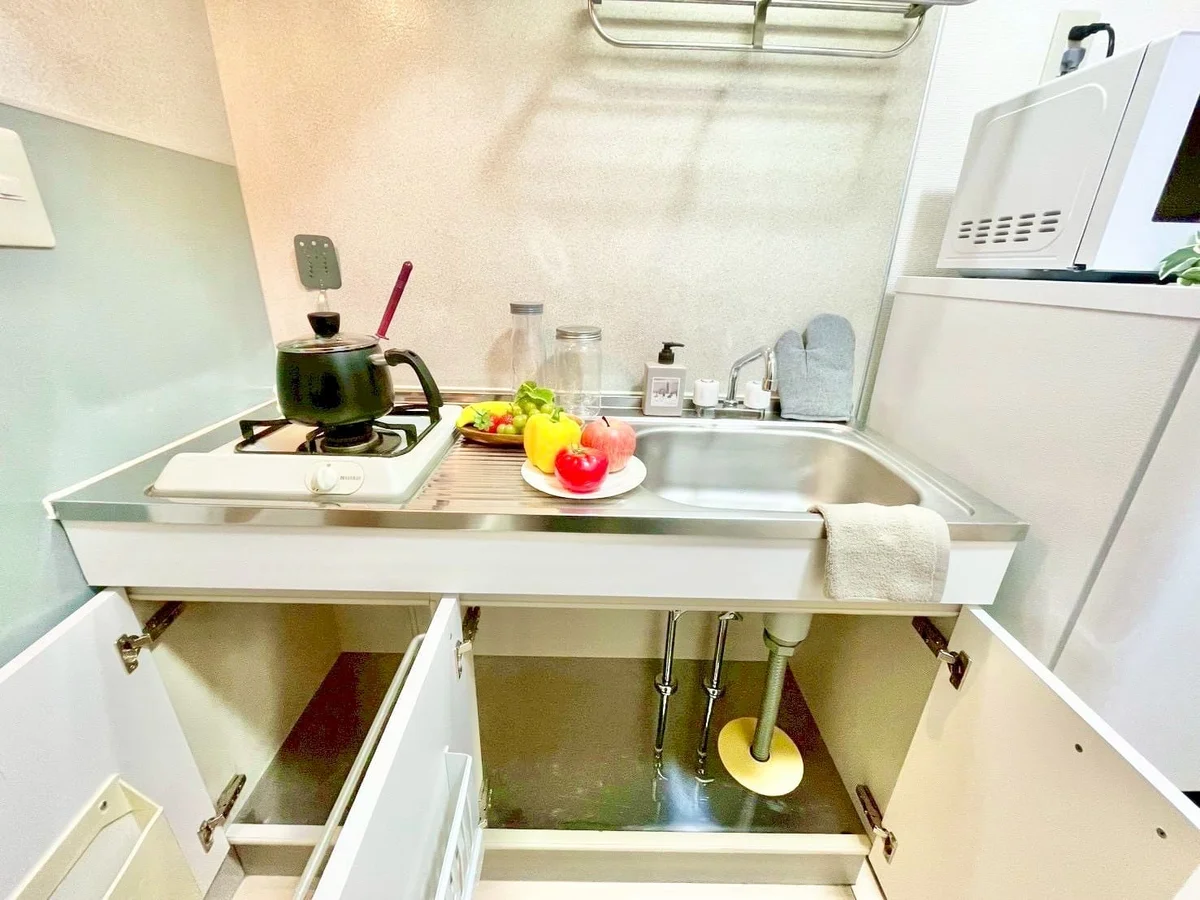 ※撮影用の観察植物・食器調理器具・雑貨類等はございません。※写真は現況優先
