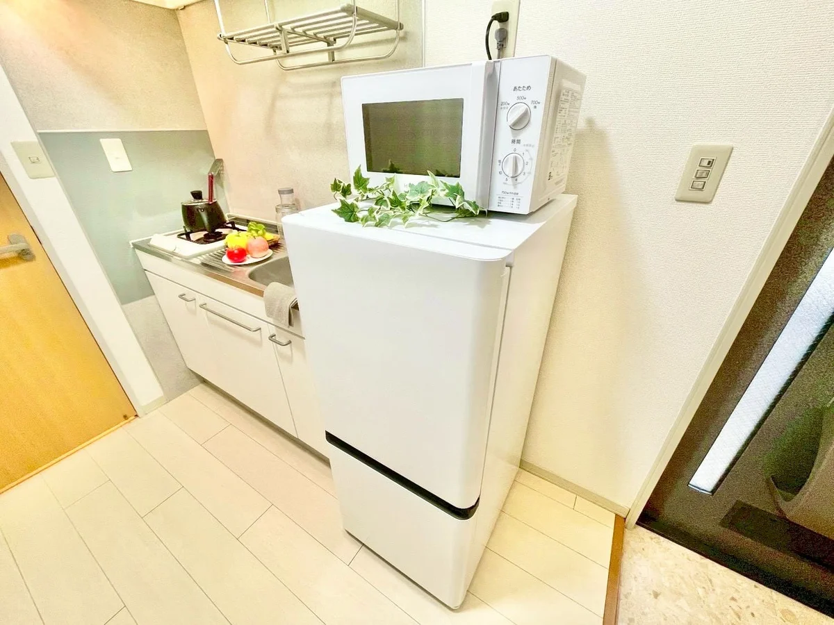 ※撮影用の観察植物・食器調理器具・雑貨類等はございません。※写真は現況優先