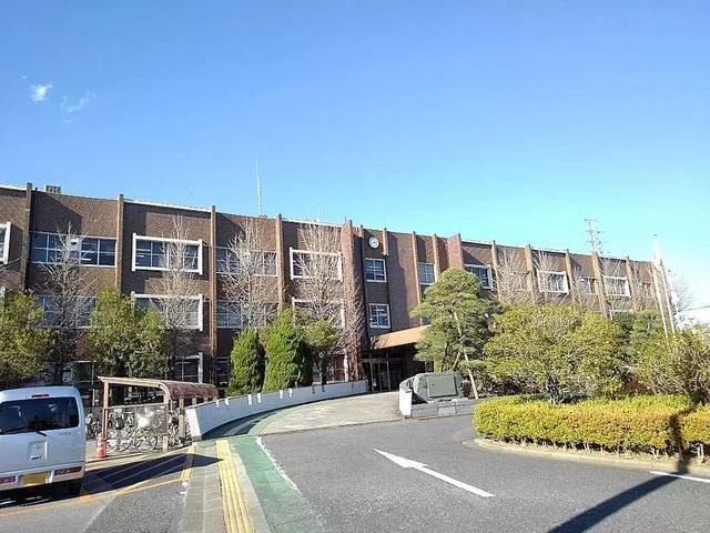 八潮市役所まで300m