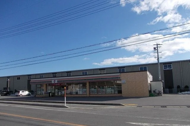 セブンイレブン長浜球場前店様まで800m
