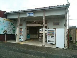 ＪＲ箕島駅様まで2000m