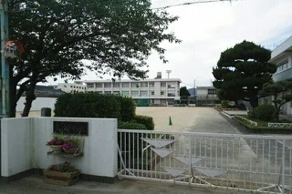 市立湯川中学校様まで250m