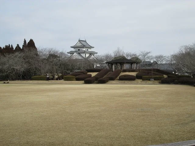 天ヶ城公園まで2100m